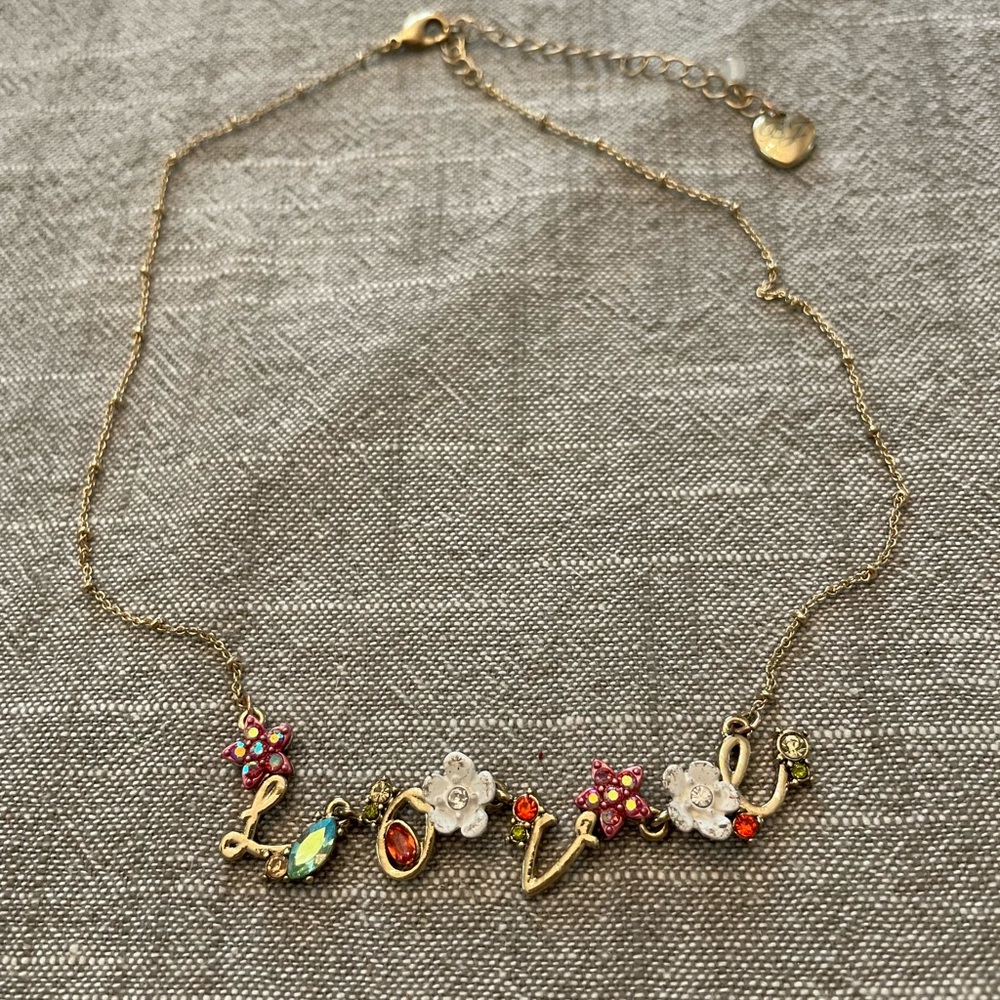 Vintage Betsey Johnson Gold and Pink Love Necklace with Nature-Inspired Charms - Picture 3 of 12